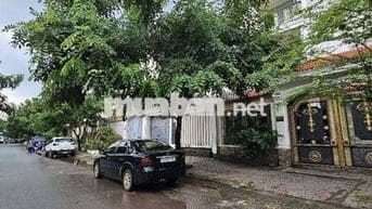 Bán Đất 100m2, giá cực chất 7,2 tỷ tại Huỳnh Tấn Phát, Quận 7, HCM