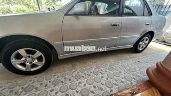 Toyota Corolla 2000 GLi 1.6 MT - 131000 km