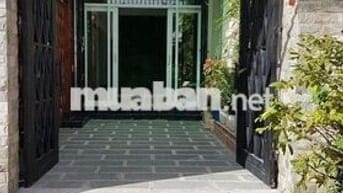 Cho thuê mặt bằng gần chợ Phú Thuỷ