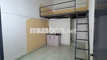 Phòng Trọ Gác Cao 2M - Ở 3-4 người thoải mái - Gần cầu Chà Và.