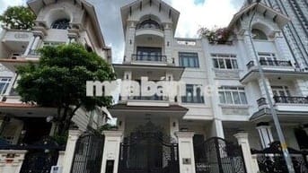 Biệt thự 10x20m Him Lam Q7 – Hầm Trệt 3 Lầu, Vị Trí Đẹp!