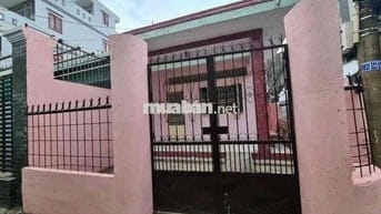 Cho thuê nhà C4, 4.5x20m, 2pn, ĐHT 05, Tân Hưng Thuận, Q12. 5tr5