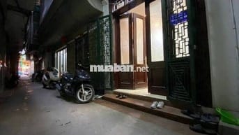 GIẢM CHÀO LẦN 2! NHÀ ĐẸP CẦU GIẤY, NGAY GẦN MẶT PHỐ 30M 9,2 TỶ