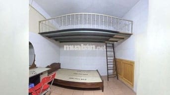 Cho thuê phòng trọ 22m có nóng lạnh, bếp, wc riêng, sân rộng giường tủ
