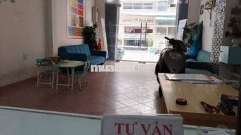 Cho thuê mặt bằng 90m2 và phòng để ở Lê Quý Đôn