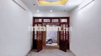 Cho Thuê Nguyên Căn 4 Tầng 35m2 Nguyễn Đức Cảnh - Hoàng Mai