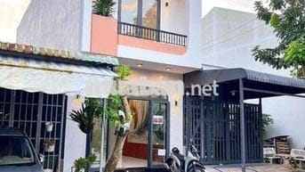 Tôi Chính Chủ Cần Bán Gấp 1 trệt 1 lầu 4 phòng ngủ ngay Chợ Bình Điền