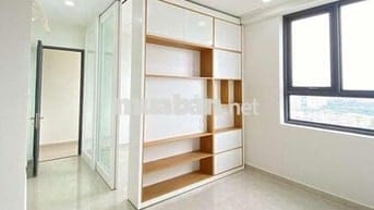 Cần bán intela 2pn giá 1830, 3pn giá 2550, skyvila 128m giá 3450