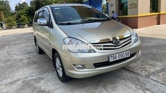 Toyota Innova 2007 G - 15000 km