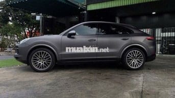Porsche Cayenne 2023 - 16000 km