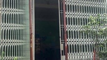 Cho thuê nhà hẻm 4m (BG) Lạc Long Quân, P.5, Q.11 giá 11tr