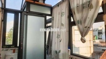 Phòng Trần Huy Liệu bao điện nước toilet riêng