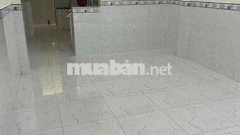 Cho thuê nhà hẻm 922 CMT8, 3.6x12m, 1 lầu, sạch đẹp ở liền