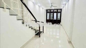 BÁN NHÀ NGÕ 15 NGỌC HỒI, NGÕ NÔNG GẦN PHỐ, 2 MĂT THOÁNG