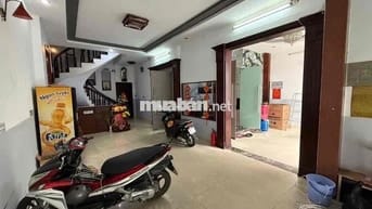 CẦN BÁN KHÁCH SẠN DÒNG TIỀN TỐT QUẬN TÂN PHÚ - 4 TẦNG - 16 PHÒNG