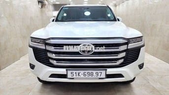 LandCruiser 2024 mới 99% nhà dùng kĩ còn bảo hành
