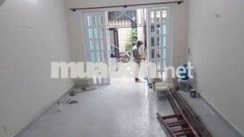 Nhà 1 lầu HXH đông hưng thuận 02 ,gần chợ cây sộp giá 10tr/tháng