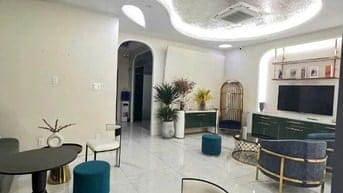Tòa nhà MTNB Lê Văn Sỹ. DT 5x30m, HĐT 1.5 tỷ/năm