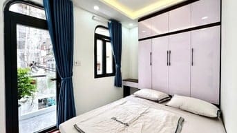 Bán nhà 3 mặt tiền, nhà mới ở ngay