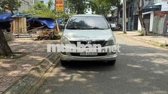 Toyota Innova 2006 G - 350000 km
