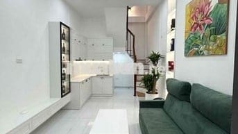 BÁN NHÀ NÚI TRÚC- KIM MÃ- 29M2- 7,5 TỶ- 3 NGỦ -10M RA Ô TÔ- Ở NGAY