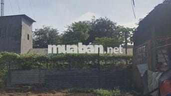 Một cặp đất đã có móng 2 tầng sẵn - Vĩnh Lộc A gần kênh trung ương