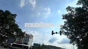 NHÀ MẶT TIỀN 75m2,113 NGÃ TƯ NHƯ QUỲNH.VĂN LÂM.HƯNG YÊN