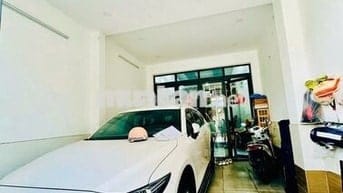 NHÀ ĐẸP CÓ THANG MÁY KHU SÂN BAY - 5x20M, 72D Nhất Chi Mai, P.13, Q.TB