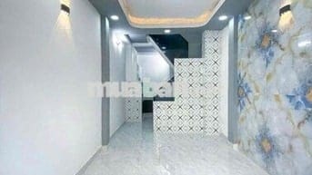 🔥 Nhà 3 Tầng CMT8 Tân Bình – Hẻm 6m, Có Nội Thất, Chỉ 11.5tr/Tháng!