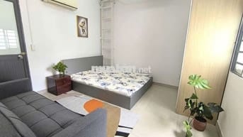 Cho Thuê 2PN Tách Bếp Đường Hoàng Hoa Thám Gần Chợ Bà Chiểu