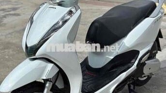 Lead 2018 2val mẫu mới bstp chính chủ xe đẹp.