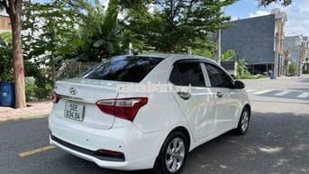 Hyundai Grand i10 2018 Sedan 1.2 MT - 95000 km