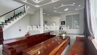 Bán Biệt Thự Chánh Nghĩa Thủ Dầu Một 520 m2