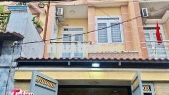 nhà full Nội Thất, trệt 2 lầu có 4 phòng ngủ 3wc, hẻm xe tải