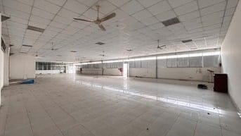 Cho thuê nhà làm kho xưởng hoặc văn phòng giá siêu rẻ