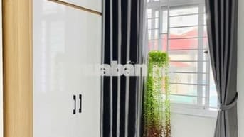 PKK 30m + sân rộng, cửa sổ lớn, full NT, nhận xe điện tại Nguyễn Trãi