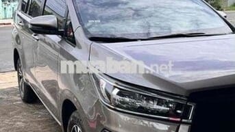 Toyota Innova 2020 E 2.0 MT - 15000 km