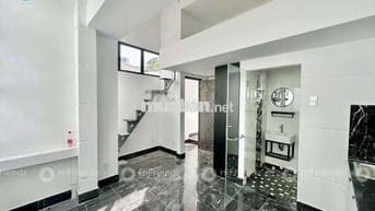 Phòng Trọ Giá Rẻ mới xây Quận 4 Gần NTTU,UFM, UL, ở được 3 người