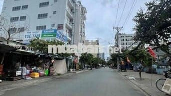 SIÊU PHẨM VỊ TRÍ ĐẸP KHU LÝ PHỤC MAN GIÁ *** THỊ TRƯỜNG
