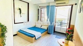 Chỉ 6,5tr - siêu phẩm 40m2 ngay Ngã tư Hàng Xanh, 1 phòng ngủ ban công