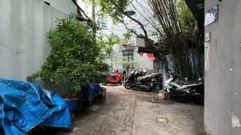 Giảm giá 100tr, chính chủ cần bán nhà CMT8 quận 3