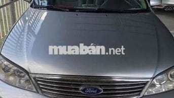 Ford Laser 2005 Màu Bạc - Sedan 5 chỗ tiện dụng