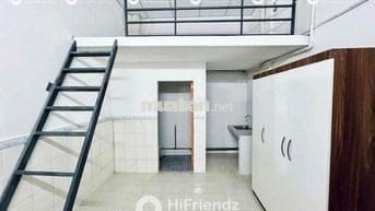 TRỐNG LẠI PHÒNG DUPLEX SẴN NỘI THẤT NGAY NGUYỄN SƠN - Gần HUIT - VHU