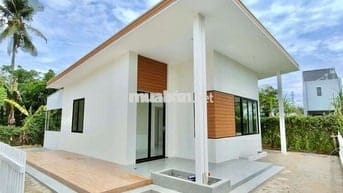NHÀ SÂN VƯỜN RỘNG 200M2 GẦN KCN TRÀ NÓC