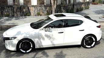 Mazda 3 2021 2.0L Signature Premium - 34000 km