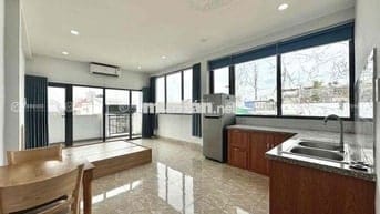 Penthouse ban công, full nội thất, phòng rộng 45m2 ngay Aeon Tân Phú