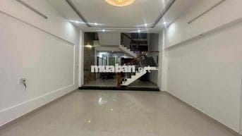 NHÀ 3 TẦNG MẶT TIỀN LÊ VĂN THỊNH- CÓ NỘI THẤT