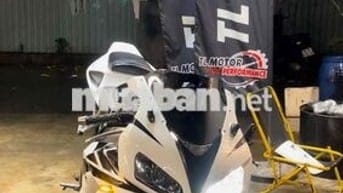 CBR1000RR 2006 gthl