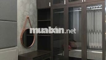 Chính chủ cho thuê căn 2 PN 2WC đầy đủ nội thất, nhà đẹp, hiện đại.