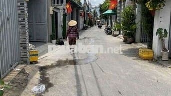 Cần bán gấp nhà P THT  .Q12  DT .4x16 .1 trệt .1 lầu 3PN .3WS